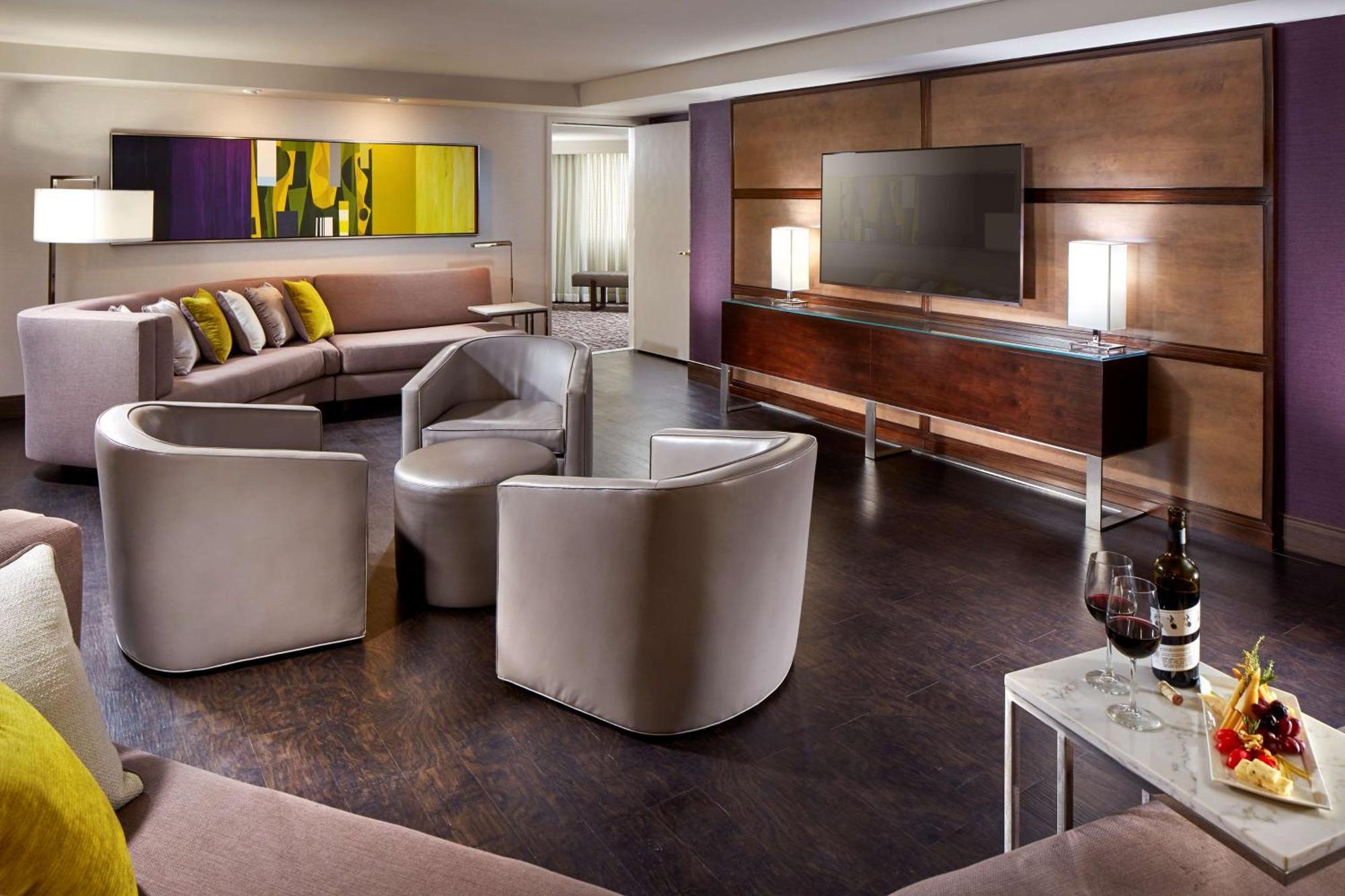Hilton Long Hotel