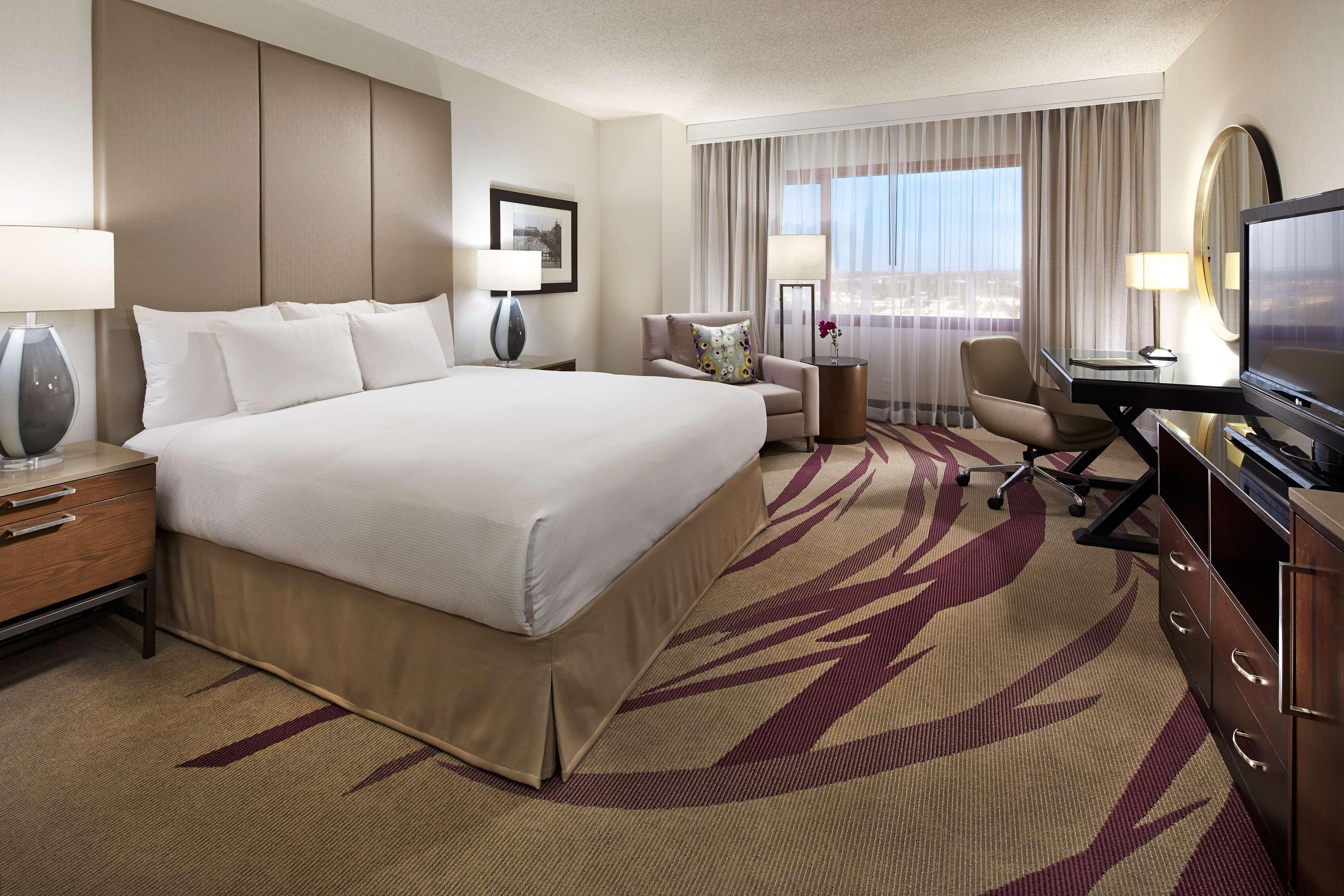 Hilton Long Hotel