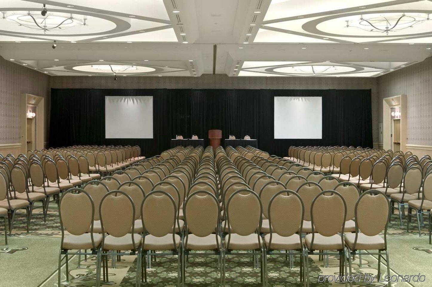 Hilton Long Hotel 3*